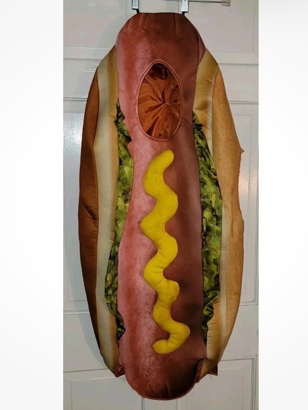 Hotdog Kids Costume , Kids Size Small/Medium, 3-D Outfit, Velcro Back